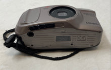 Load image into Gallery viewer, Minolta Silver Streak Zoom AF 35mm Point &amp; Shoot Film Camera Untested
