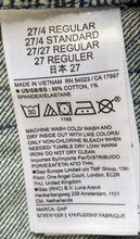 Load image into Gallery viewer, Gap Womens Cheeky Blue High Rise Pockets Denim Straight Leg Jeans Size 27
