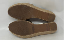 Load image into Gallery viewer, Authentic Tory Burch Womens Brown Espadrille Wedge Slide Sandals Sz 7.5 Stained
