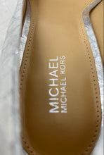 Load image into Gallery viewer, Michael Kors Womens Flex Silver Snakeskin Leather Pointed Toe Pump Heels Size 7M
