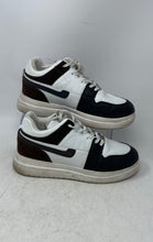 Load image into Gallery viewer, Axels Mens White Brown Leather Lace-Up Round Toe Low Top Sneaker Shoes Size 8
