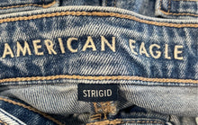 Load image into Gallery viewer, American Eagle Womens Blue Stretch Pockets Denim Mom Jeans Size 30W 10 Long
