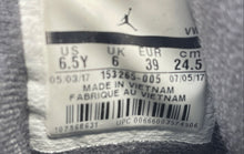 Load image into Gallery viewer, Nike Kids Air Jordan 12 Retro 153265-005 Gray Lace-Up Sneaker Shoes Size 6.5Y
