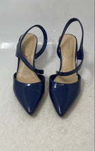 Load image into Gallery viewer, Liz Claiborne Womens Blue Pointed Toe Stiletto Slingback Heels Size 8.5M
