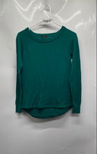 Load image into Gallery viewer, Ann Taylor Womens Green Knitted Round Neck Long Sleeve Pullover Sweater Size XS

