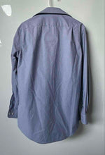 Load image into Gallery viewer, Tommy Hilfiger Mens Blue White Striped Athletic Fit Dress Shirt Size 15 32/33
