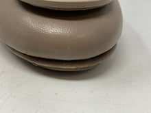 Load image into Gallery viewer, Authentic Tory Burch Womens Brown Leather Ballet Flats Size 6.5M Damaged

