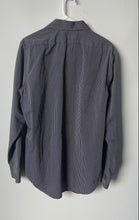 Load image into Gallery viewer, Calvin Klein Mens Black White Striped Slim Fit Non Iron Dress Shirt Sz 16 34/35
