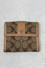 Load image into Gallery viewer, Coach Womens Brown Signature Print Credit Card Slots Bifold Wallet
