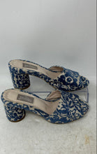 Load image into Gallery viewer, Grattia Womens White Blue Printed Open Toe Slip-On Slide Sandals Size 35

