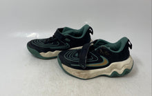 Load image into Gallery viewer, Nike Kids Giannis Immortality 4 HV9128-001 Black Green Sneakers Shoes Size 11C

