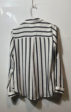 Load image into Gallery viewer, Express Mens Black White Collared Long Sleeve Button-Up Shirt Size XS

