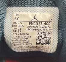 Load image into Gallery viewer, Authentic Nike Boys Air Jordan 1 Mid SE FN1353 Multicolor Sneaker Shoes Size 6Y
