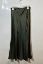 Load image into Gallery viewer, Naacha Paris Womens Green Elastic Waist Asymmetric Pull On Maxi Skirt No Size
