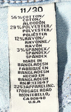 Load image into Gallery viewer, RE Generation By Celebrity Pink Womens Blue Skinny Jeans Pants Size 11/30 w/ Tag
