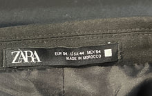 Load image into Gallery viewer, Zara Mens Black Notch Lapel Flap Pocket Two-Button Blazer Jacket Size 44
