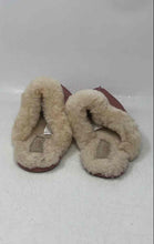 Load image into Gallery viewer, UGG Womens Scuffette II Pink Sparkle Round Toe Slide Slippers Size 7
