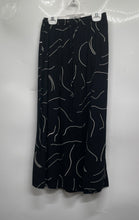 Load image into Gallery viewer, Asos Womens Black White Printed Pleated Front Long Maxi Skirt Size Small
