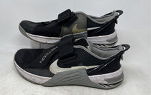 Load image into Gallery viewer, Nike Mens Metcon 7 FlyEase Black Gray Low Top Sneakers Shoes Size 11.5
