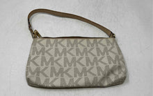 Load image into Gallery viewer, Michael Kors Womens Jet Set Cream Monogram Print Leather Zipper Wristlet Wallet

