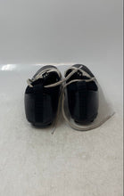 Load image into Gallery viewer, Under Armour Boys Select 6006221-002 Black Leather Football Cleats Size 3Y
