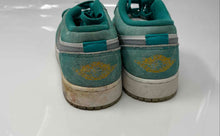 Load image into Gallery viewer, Nike Girls Air Jordan 1 Low SE DQ8244-301 Green White Sneaker Shoes Size 6.5Y
