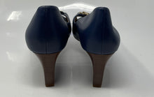 Load image into Gallery viewer, Authentic Tory Burch Womens Blue Leather Peep Toe Pump Heels Size 10M Damaged
