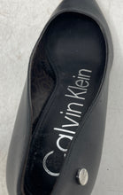 Load image into Gallery viewer, Calvin Klein Womens Black Leather Pointed Toe Kitten Pump Heels Size 7 M
