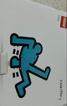 Load image into Gallery viewer, Lot Of 5 Pieces Lego Art Keith Haring Dancing Figures Building Toy Manual Books
