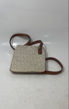 Load image into Gallery viewer, Michael Kors Womens Jet Set Beige Brown Signature Messenger Crossbody Bag
