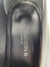 Load image into Gallery viewer, Authentic Louis Vuitton Kids Black Leather Low Top Loafer Shoes Size EUR 35
