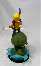 Load image into Gallery viewer, Q Fig Max DC Comics Multicolor Aquaman Vinyl Action Figure In Box
