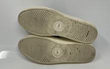 Load image into Gallery viewer, UGG Womens Chayze White Black Round Toe Slip-On Sneaker Shoes Size 7
