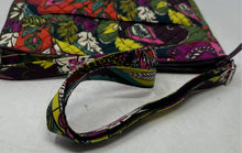 Load image into Gallery viewer, Vera Bradley Womens Multicolor Printed Quilted Adjustable Strap Crossbody Bag
