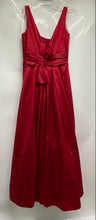 Load image into Gallery viewer, David's Bridal Womens Red Sleeveless Bridesmaid Ball Gown Dress Size 6
