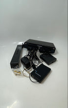 Load image into Gallery viewer, Samson Concert 88 16-Channel True Diversity Wireless Earset System Not Tested
