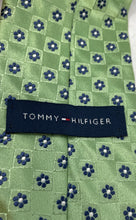 Load image into Gallery viewer, Tommy Hilfiger Mens Green Floral Print Silk Adjustable Formal Pointed Tie
