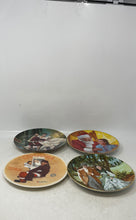 Load image into Gallery viewer, Vintage Set Of 4 Pcs Norman Rockwell For Decoration Round Collector Plate
