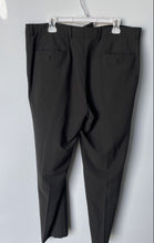 Load image into Gallery viewer, Hugo Boss Mens Dark Green Flat Front Slash Pocket Dress Pants Size 36R
