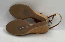 Load image into Gallery viewer, Authentic Tory Burch Womens Light Brown Wedge Espadrille Sandals Sz 9.5M Damaged
