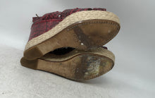 Load image into Gallery viewer, Michael Kors Womens Red Snake Embossed Wedge Espadrille Platform Heels Size 8.5M
