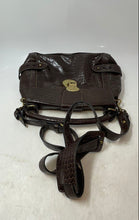 Load image into Gallery viewer, Chaps Womens Brown Croc-Embossed Leather Satchel Handbag w/ Detachable Strap
