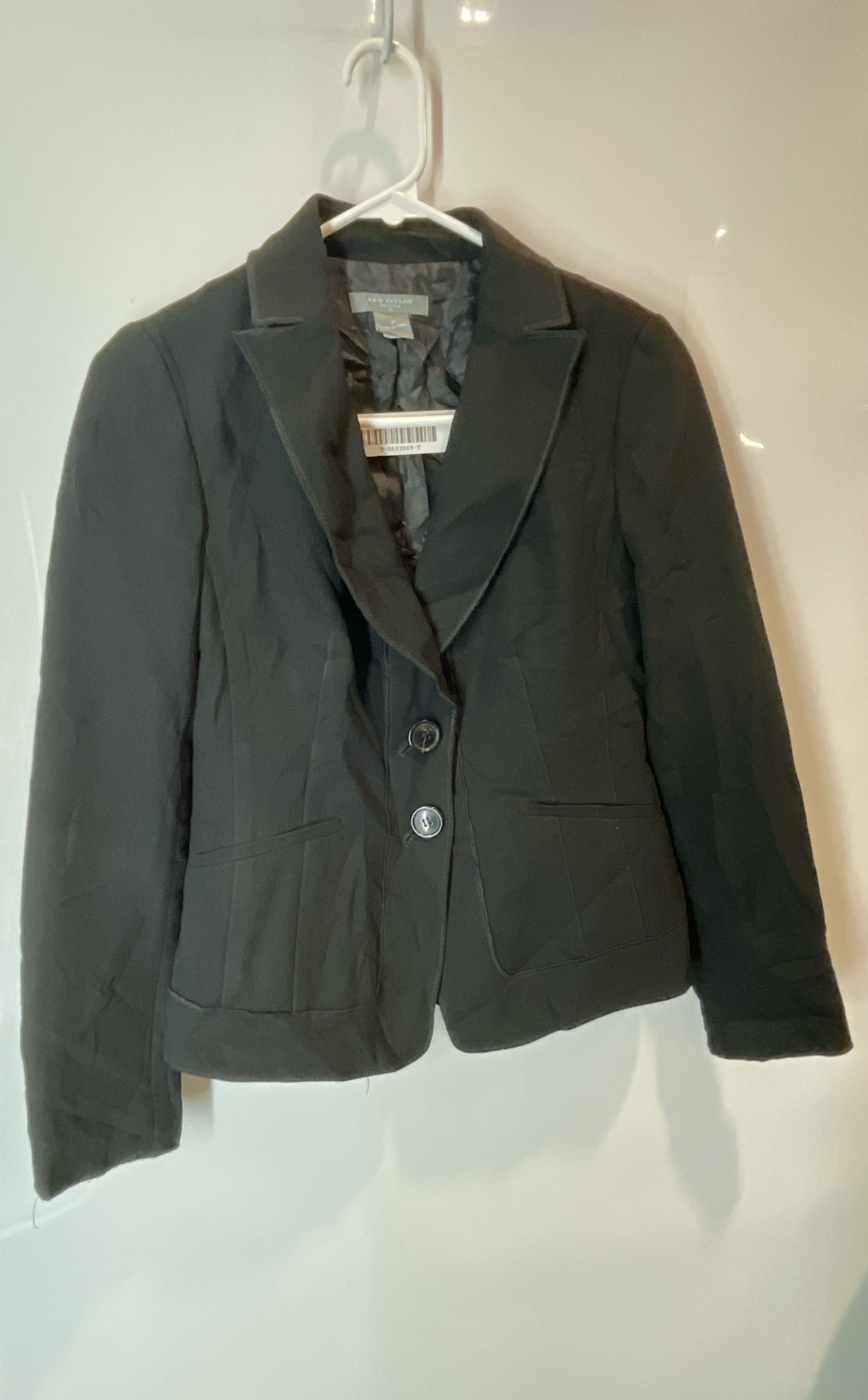 Ann Taylor Womens Black Long Sleeve Notch Lapel Two-Button Blazer Size 2P