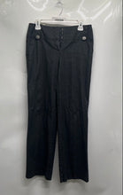 Load image into Gallery viewer, NYCC Womens Black Flat Front Straight Leg Pockets Trouser Pants Size 8
