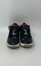 Load image into Gallery viewer, Nike Boys Air Jordan Max Aura 2 CN8095-006 Black Red Basketball Shoes Size 12C
