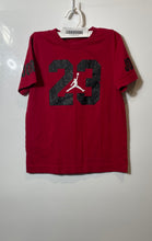 Load image into Gallery viewer, Air Jordan Boys Red 23 Speckle Short Sleeve Crew Neck Pullover T-Shirt Size 7
