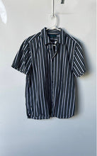 Load image into Gallery viewer, Perry Ellis Mens Multicolor Striped Short Sleeve Button-Up Shirt Size Medium
