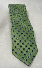 Load image into Gallery viewer, Tommy Hilfiger Mens Green Floral Print Silk Adjustable Formal Pointed Tie
