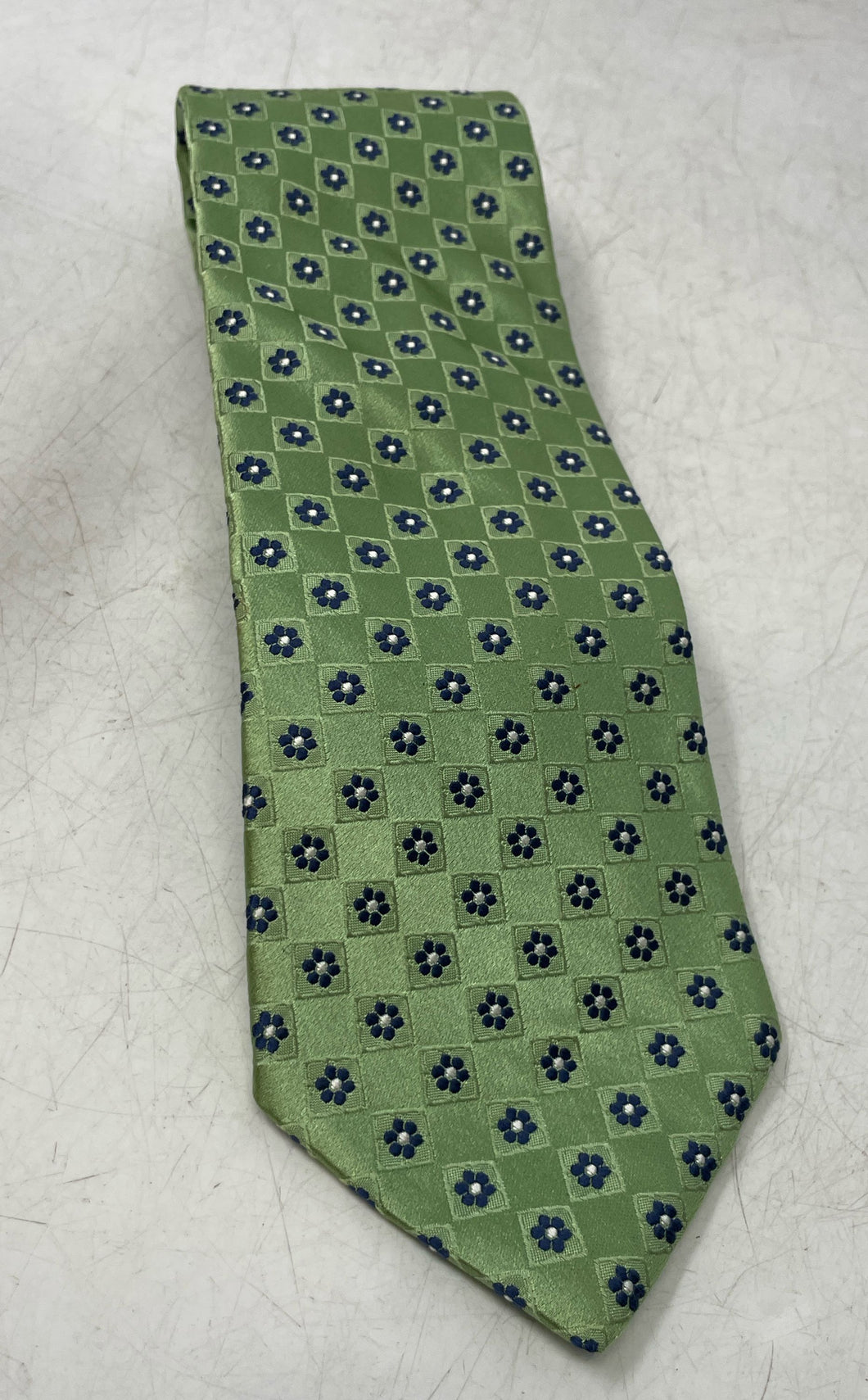 Tommy Hilfiger Mens Green Floral Print Silk Adjustable Formal Pointed Tie