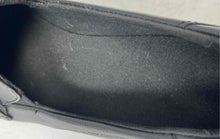 Load image into Gallery viewer, Clarks Womens Black Leather Round Toe Low Heel Slip-On Loafer Shoes Size 9.5M

